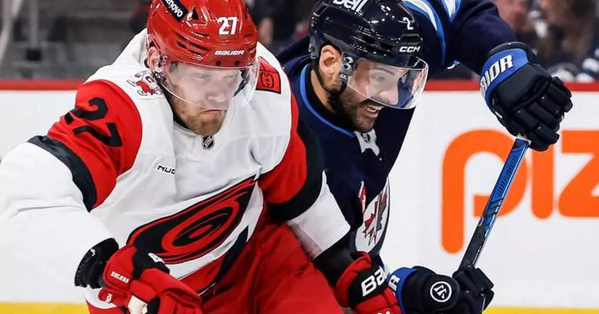 Ehlers’ power-play winner lifts Hurricanes past Jets 3-2 for 7th straight win
