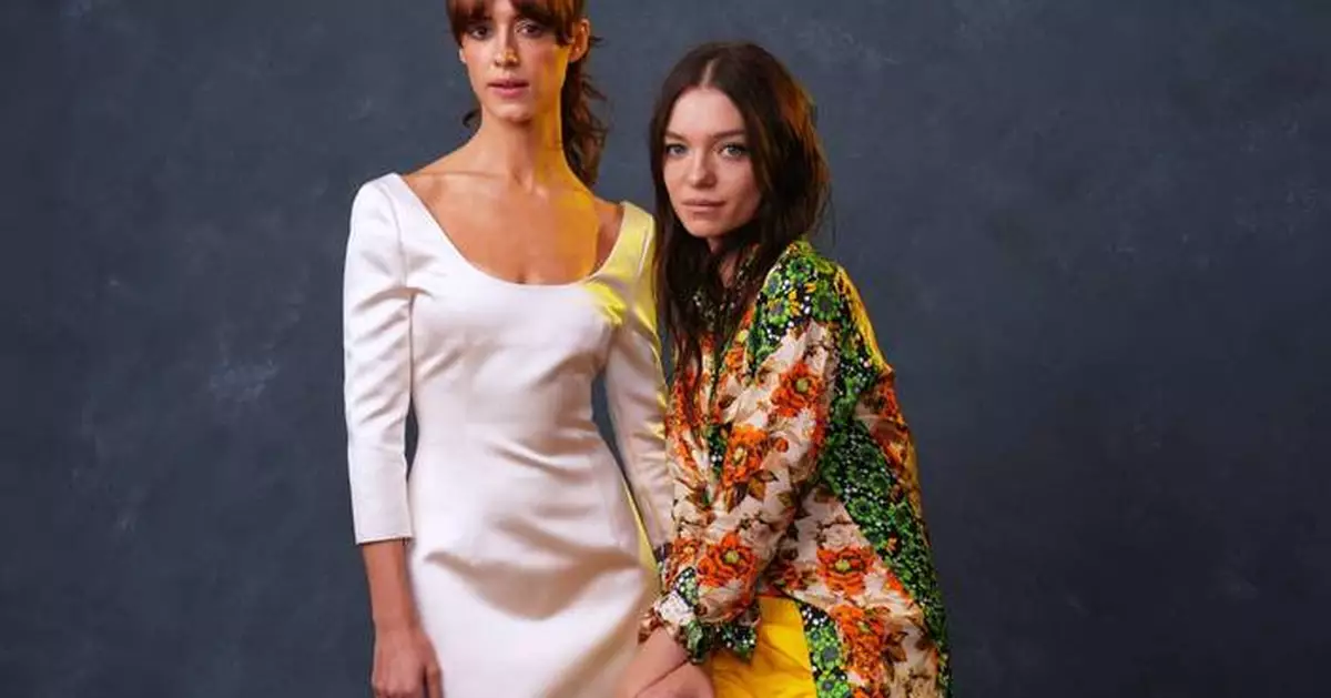 Meet the new Dashwoods: Daisy Edgar-Jones and Esmé Creed-Miles star in ‘Sense and Sensibility’