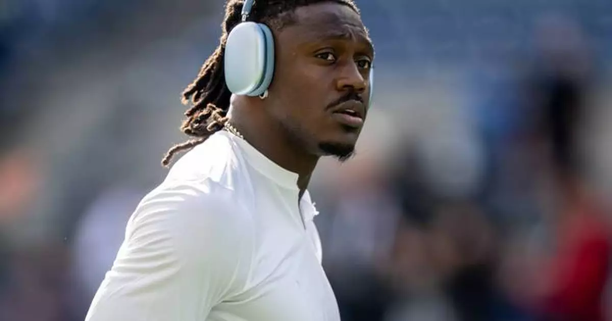 Patriots' A.J. Brown returns from IR after missing 4 games with ankle injury