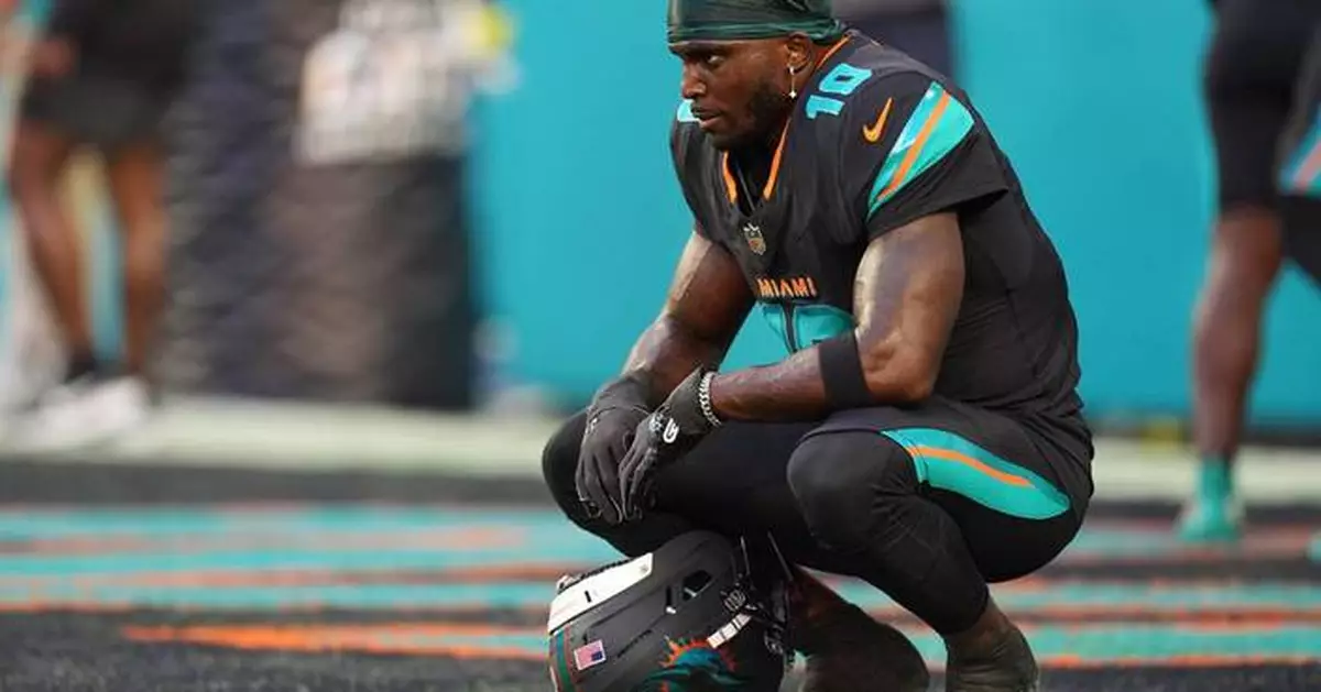 Jury finds Tyreek Hill liable for 2 battery counts, awards $500,000 to the NFL star's estranged wife