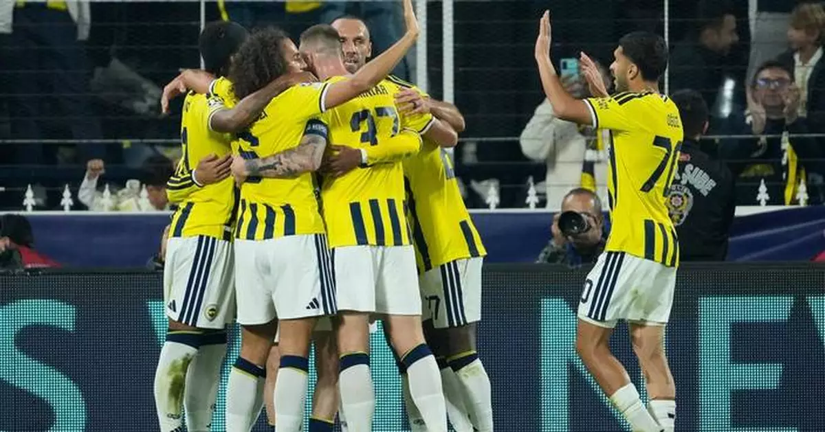 Dirk Kuyt named interim Fenerbahce coach ahead of Champions League meeting with old club Liverpool