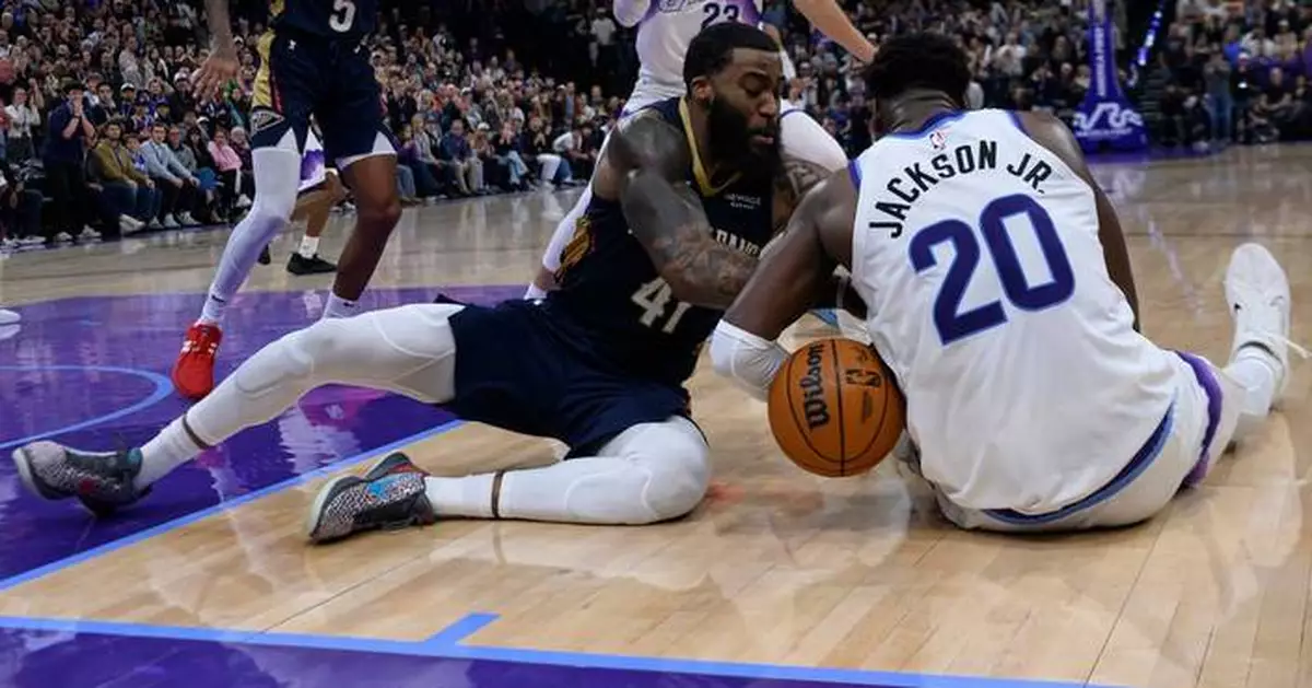 Jaren Jackson Jr. out six weeks with MCL tear, Lauri Markkanen day-to-day with wrist sprain