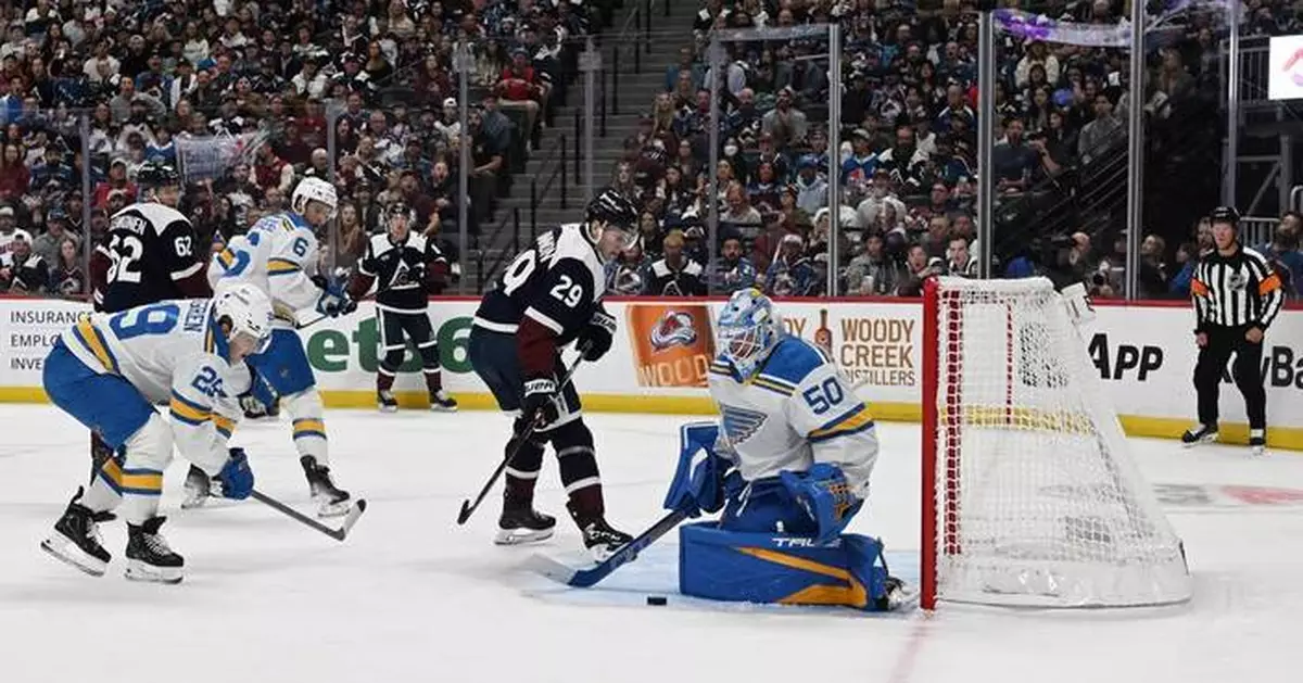 Necas and Roy score quick goals as the Avalanche rout the Blues 6-1
