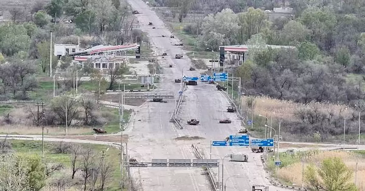 A winter of hunger looms for residents trapped in Russian-occupied city in Ukraine