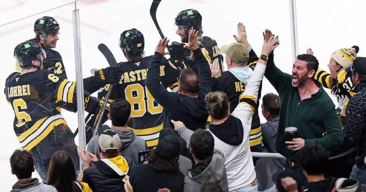 Bruins extend points streak to 8 games with 6-4 win over Sharks
