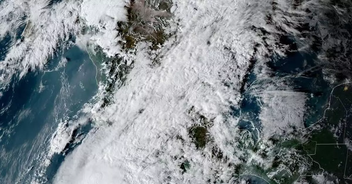 Vance no longer a hurricane but as a tropical storm still threatens Mexico's Pacific coast