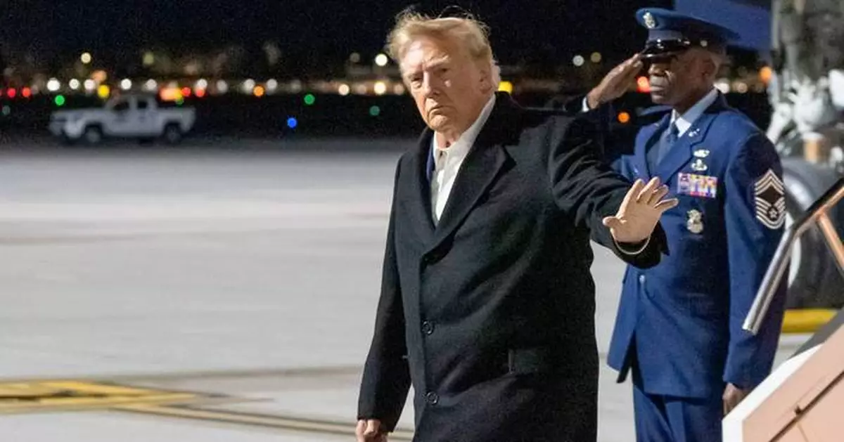 Trump campaigns in Arizona and Montana on 2nd day of Western swing to help boost GOP candidates
