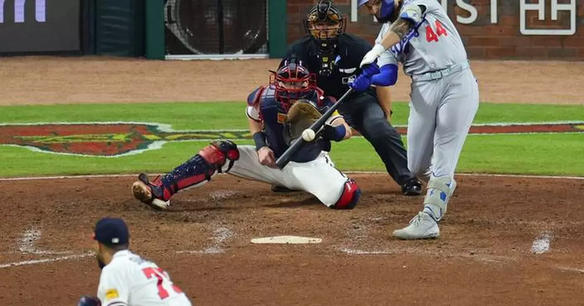 Pages delivers go-ahead single in 7th as Dodgers beat Braves 4-1 to clinch NL Division Series