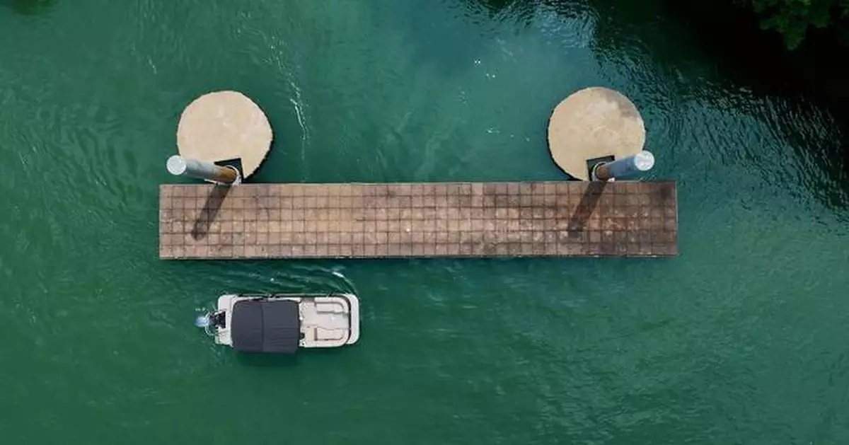 Yamaha Introduces DockPoint® Pontoon, Integrating Joystick Outboard Control with Jet Thruster Technology