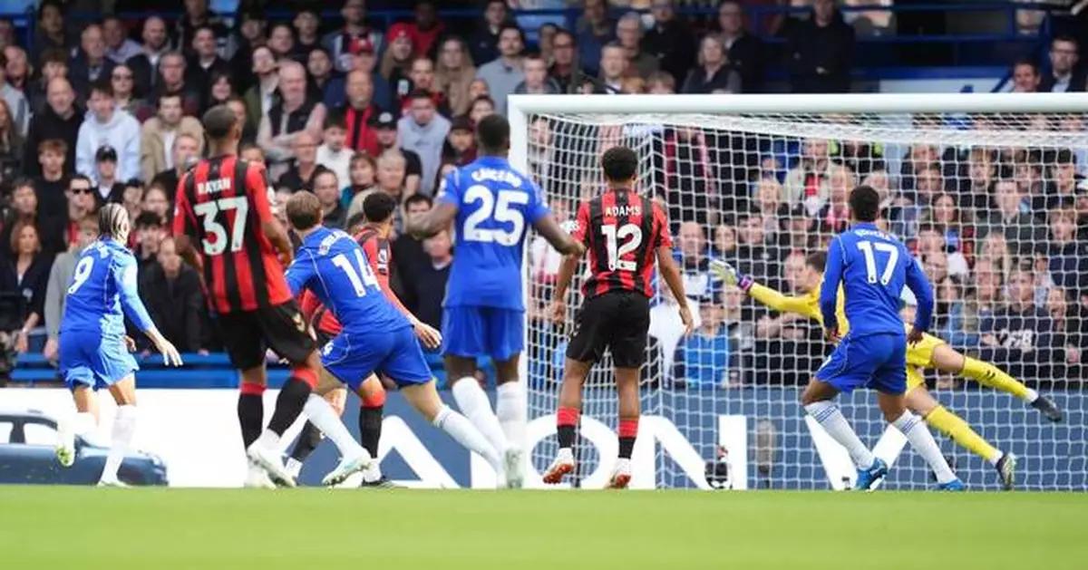 Sunderland scores late to beat Torreense 2-1 in Europa League, Milan and Leverkusen win big