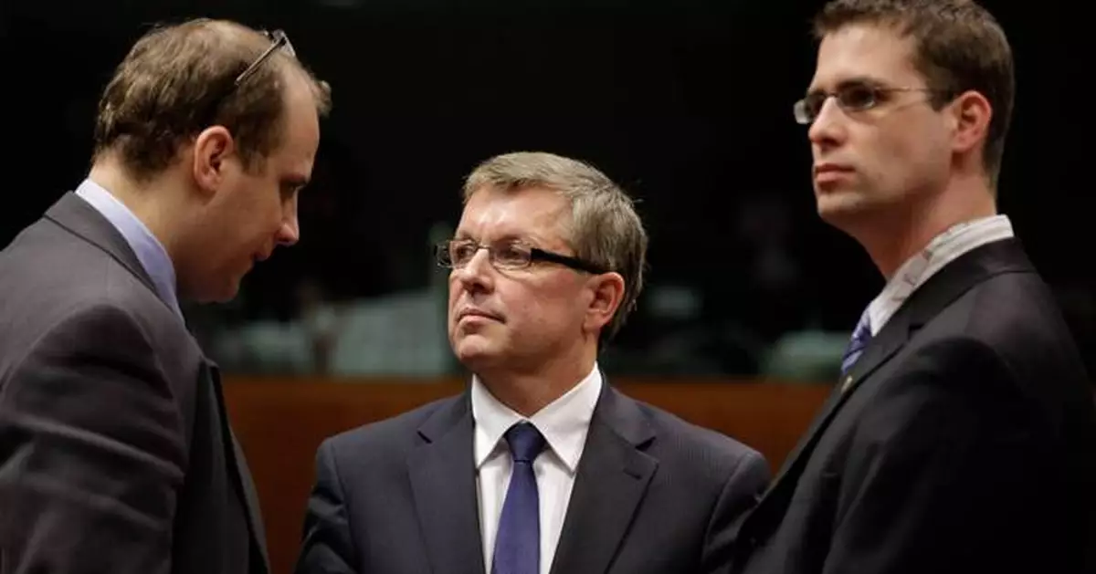 Hungarian police arrest Orbán-era central bank governor on suspicion of fraud and abuse