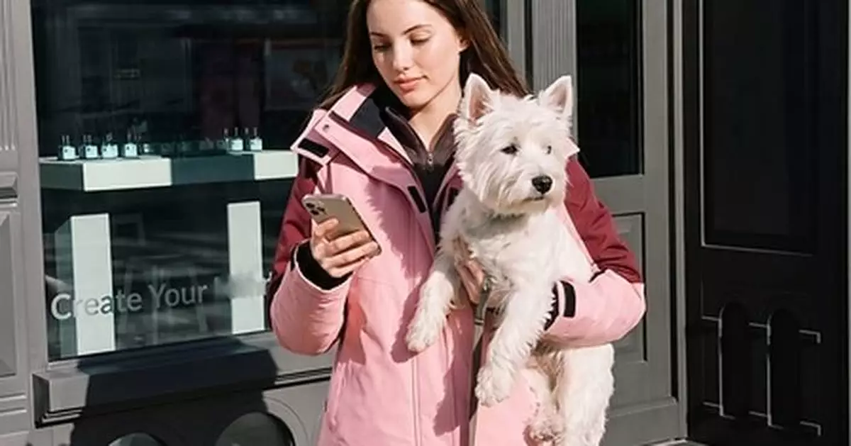 Walking the Dog at 28°F: How Wulcea's Heated Jacket Transforms Everyday Winter Walks