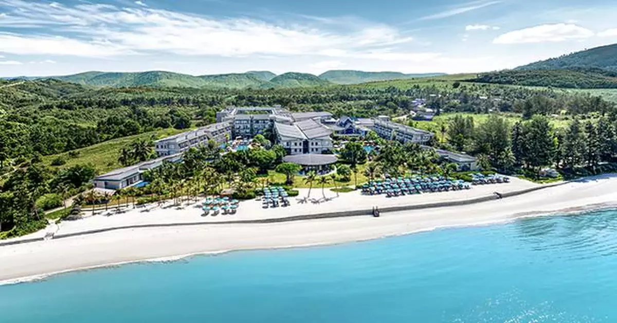Le Méridien Khao Lak Resort &amp; Spa Invites Guests to Discover a Coastal Escape with the Khao Lak Stay and Dine Package