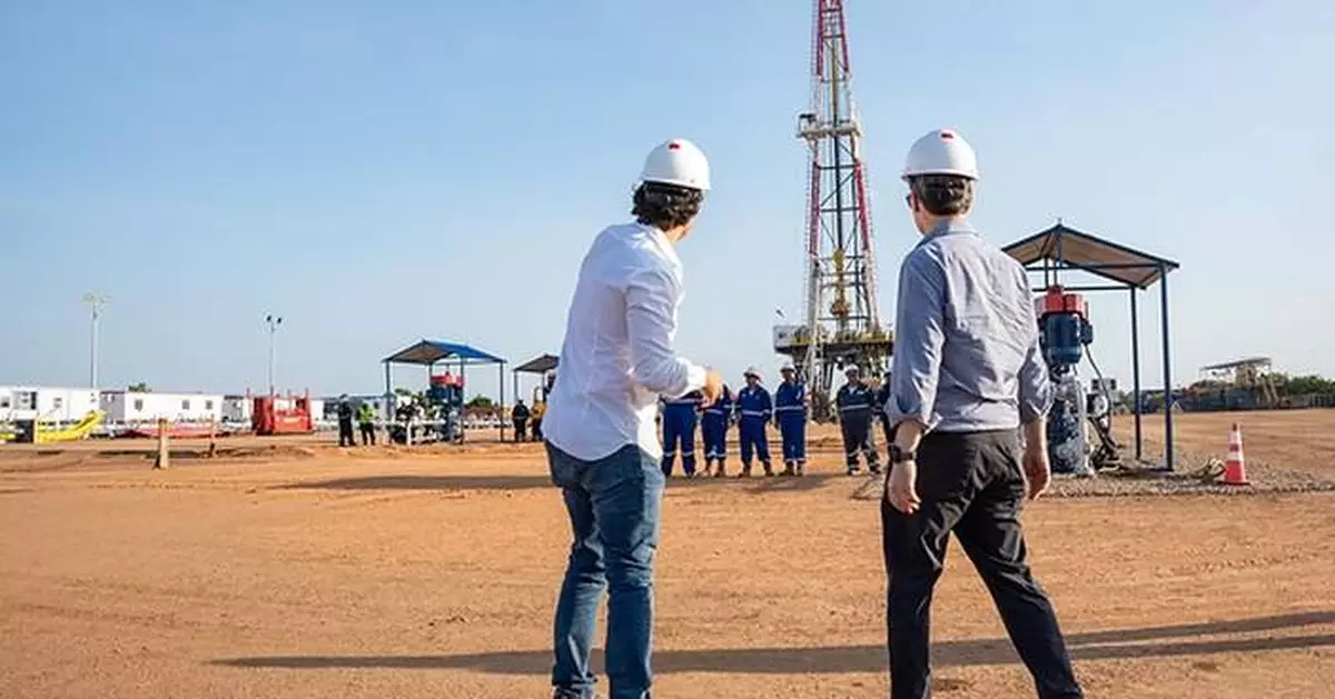 U.S. Officials Tour NABEP's Venezuelan Oil Fields: "Both of our countries are winning"