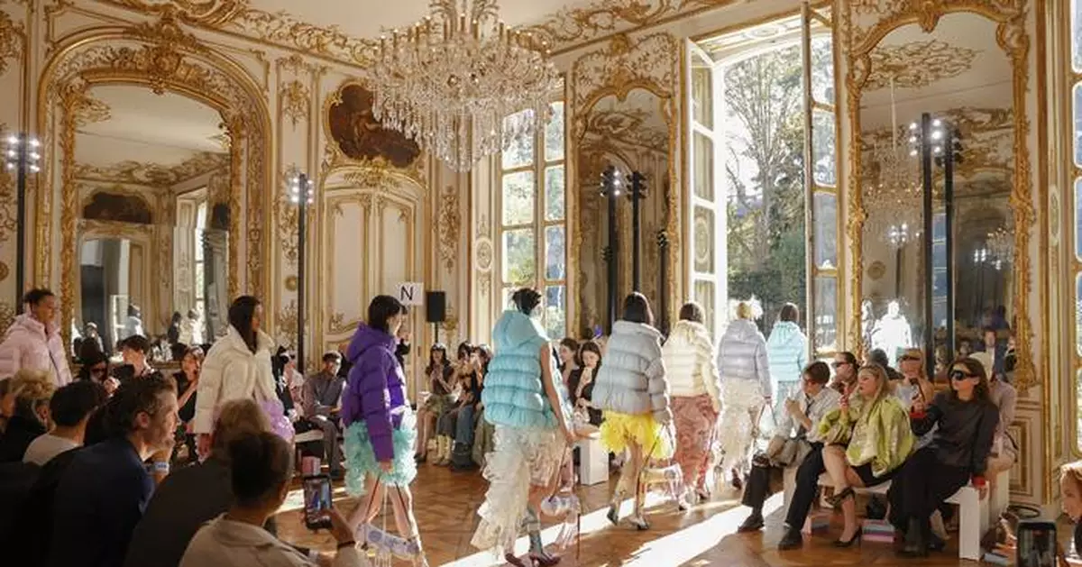 Bosideng Celebrates 50 Years at Paris Fashion Week with "The Bloom", Marking Its Official Calendar Debut