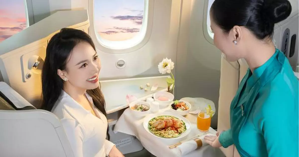Vietnam Airlines becomes first Asian airline to win World’s Best Culinary Airline