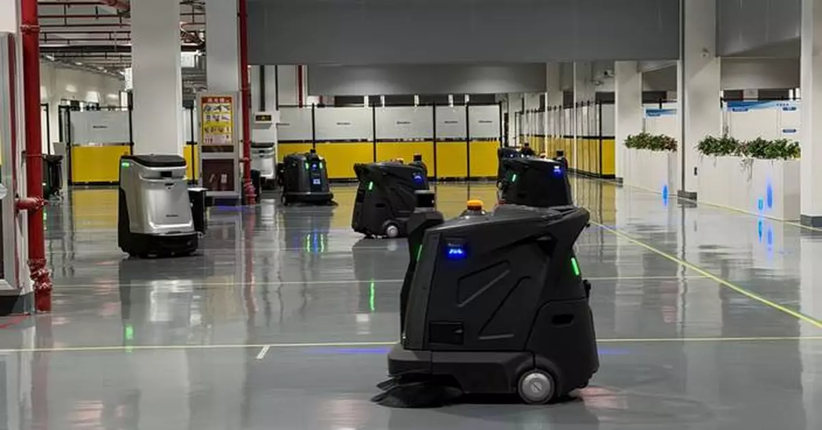 Wuzhen Summit Puts Spotlight on Tongxiang’s Expanding AI Industry