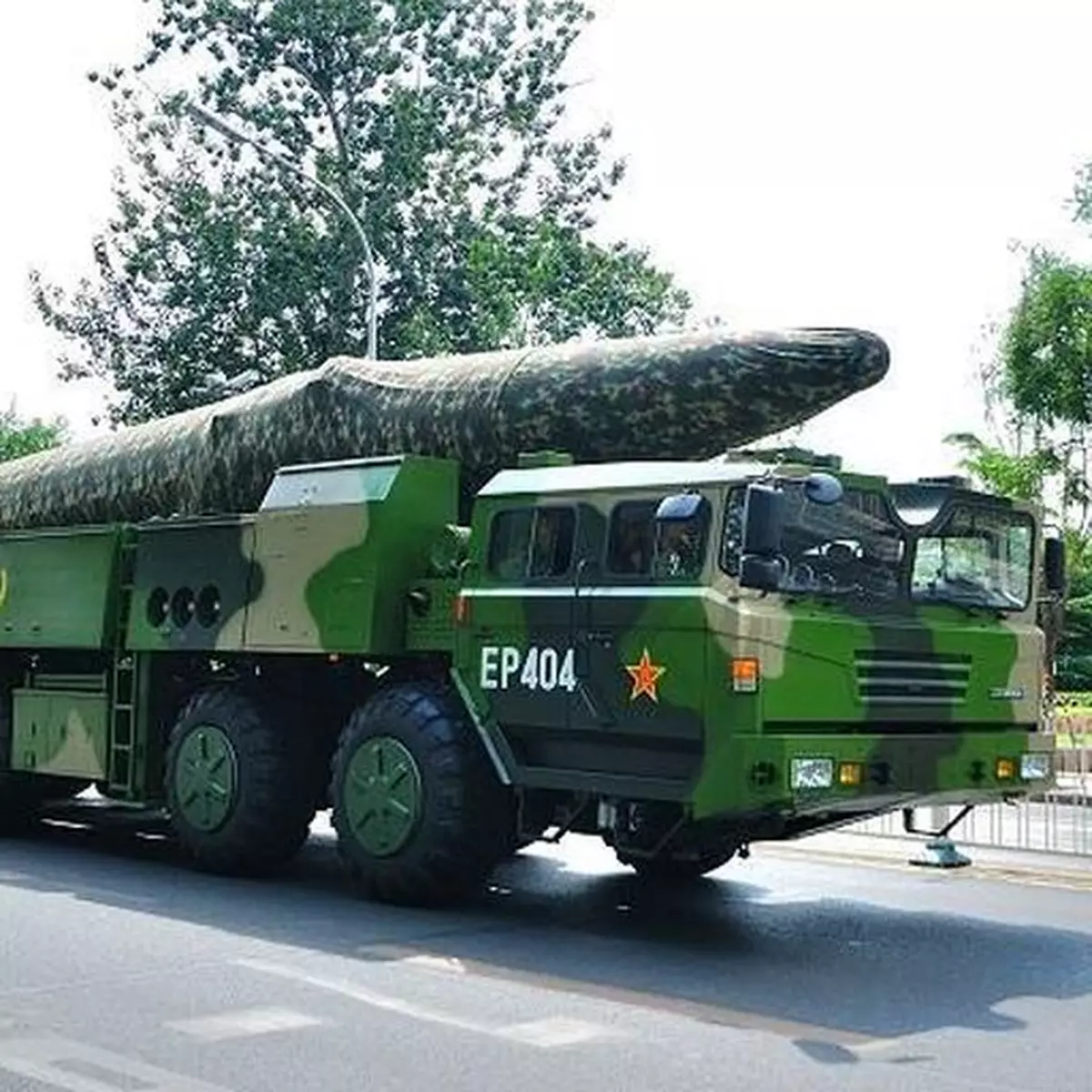 外媒看閱兵：最關注中國東風－26導彈