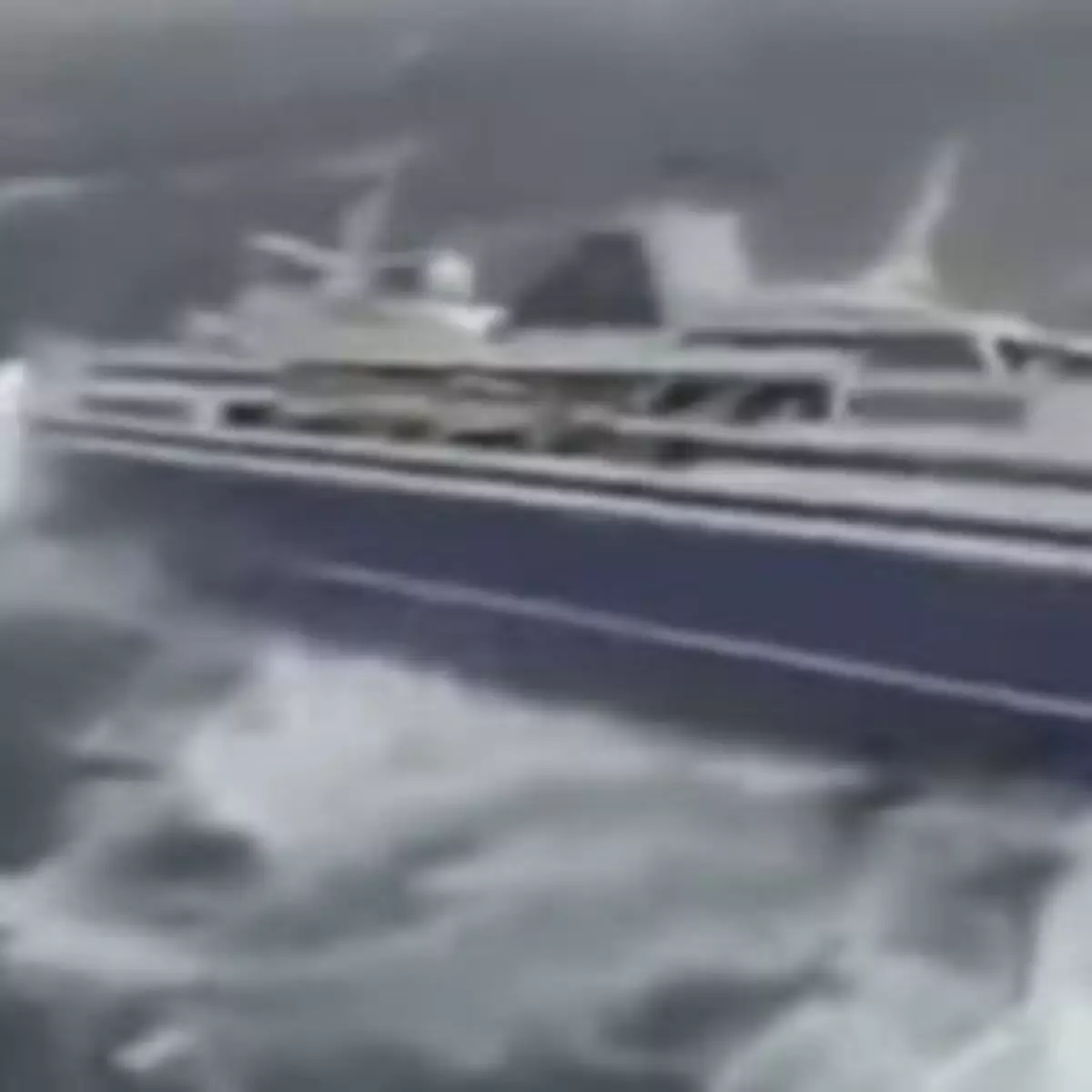 巨浪擊船 乘客左搖右擺