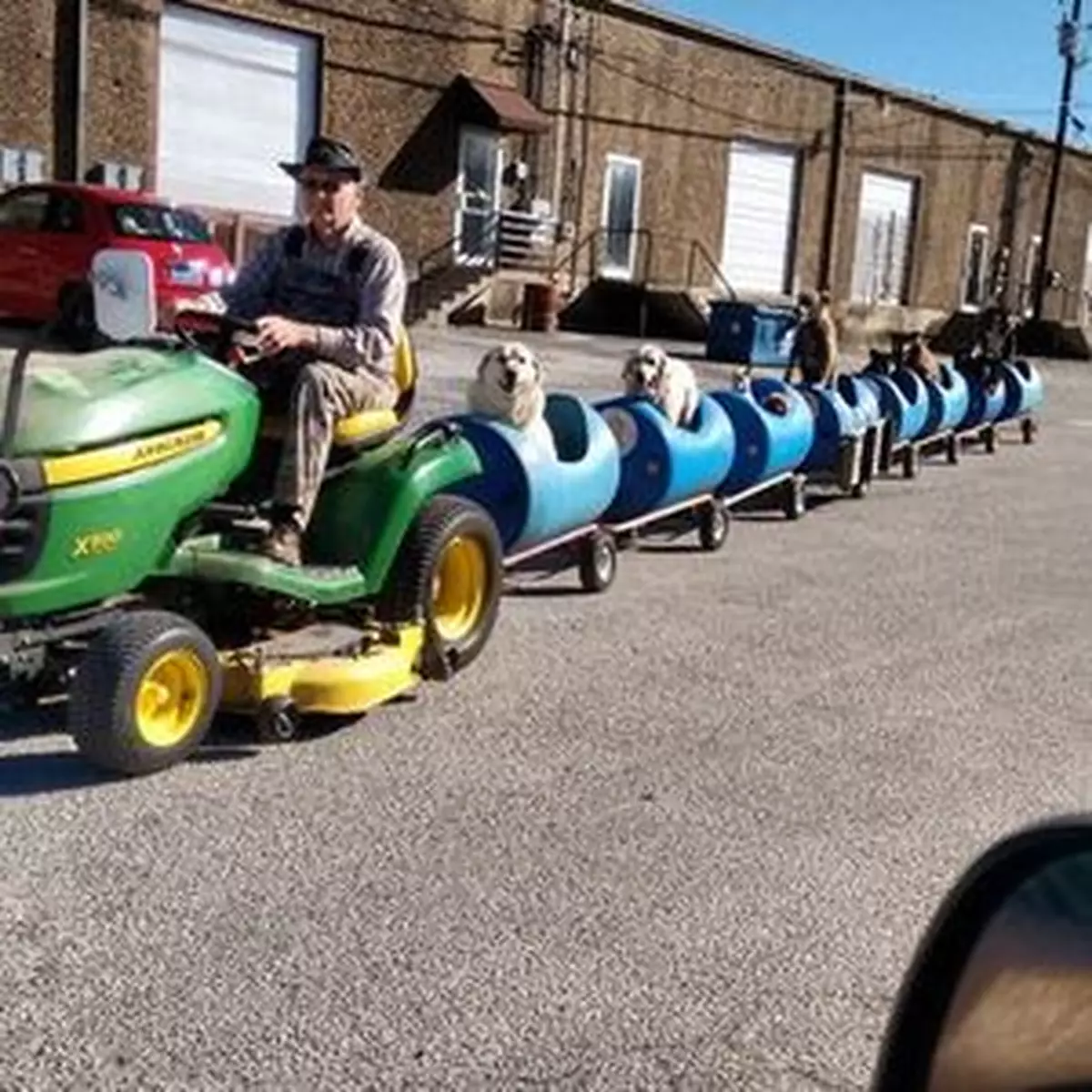 汪星人專屬火車