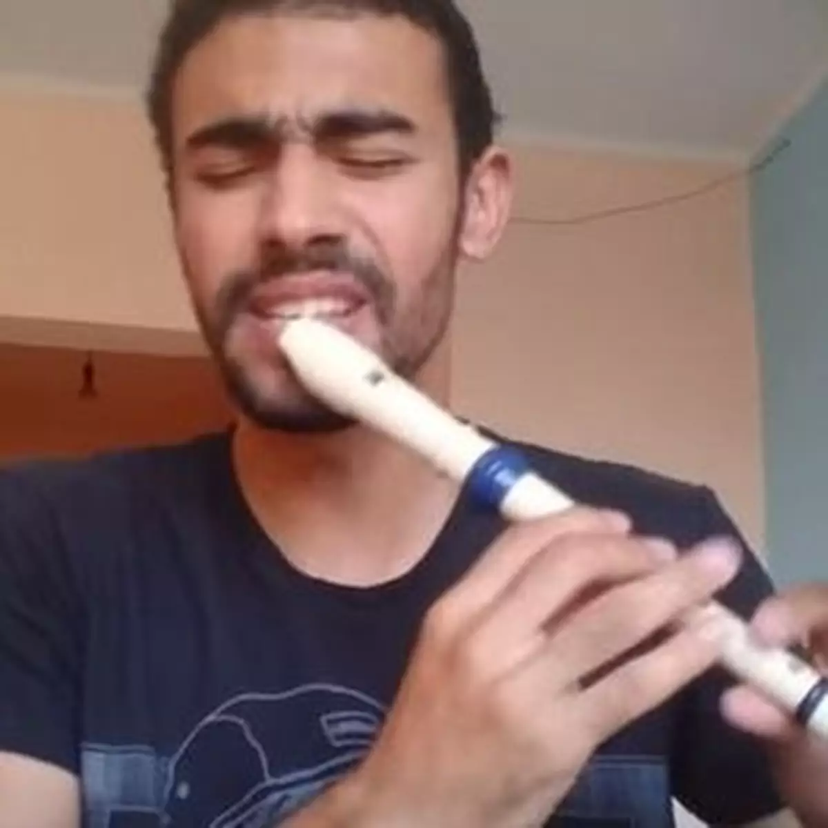 牧童笛加Beat Box 奏出強勁音樂