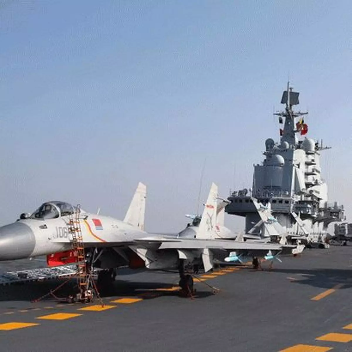 美媒：中國複製遼寧號 趕工造新航母