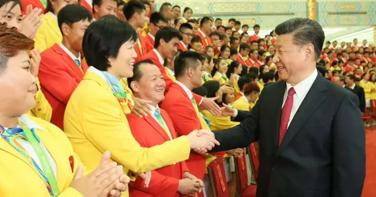 習近平︰不以勝負論英雄　英雄就要敢於爭第一