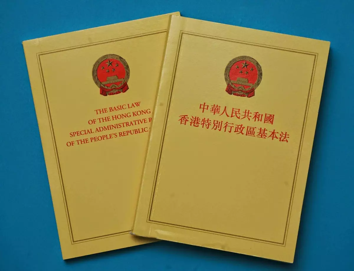 綑綁23條與政改