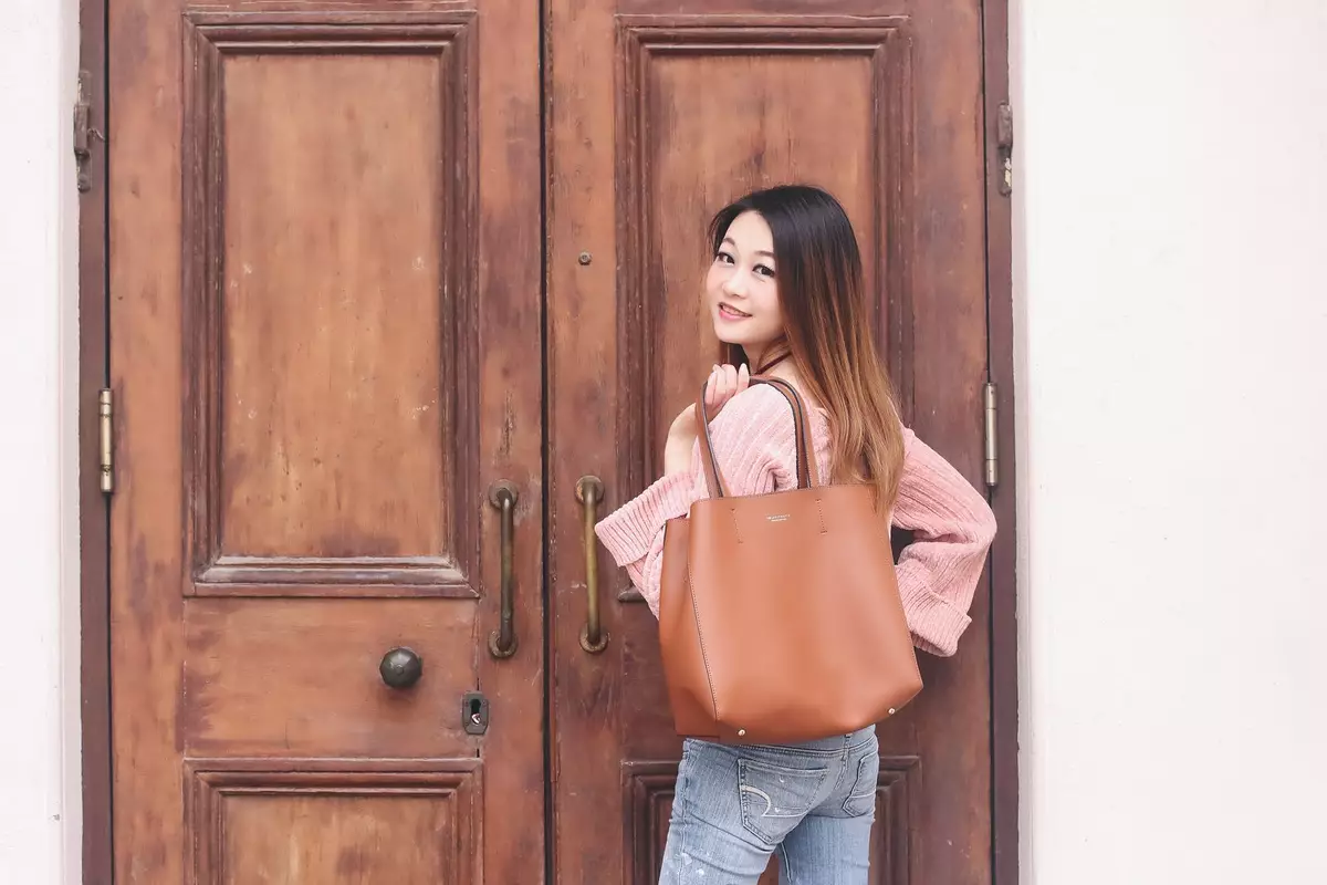 穿搭。ans 2017 春夏新季 Tote Bag。OL 入手必備