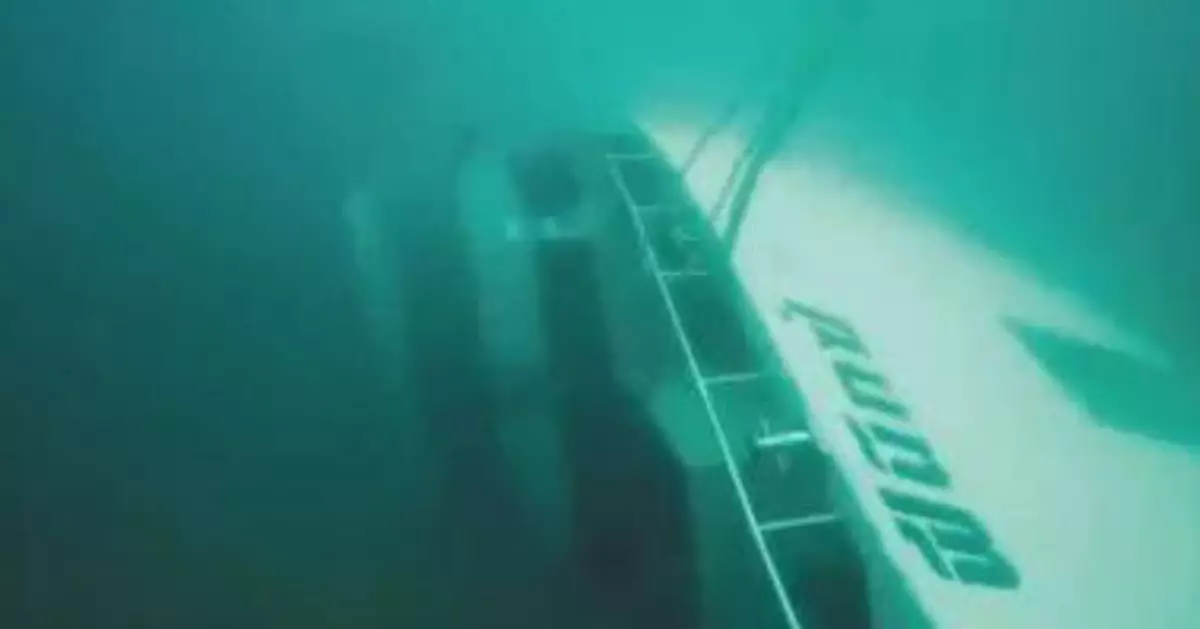 布吉沉船生還女生：我從漂來的小姐姐屍體背包找到水喝，還拉著屍體游了半天….