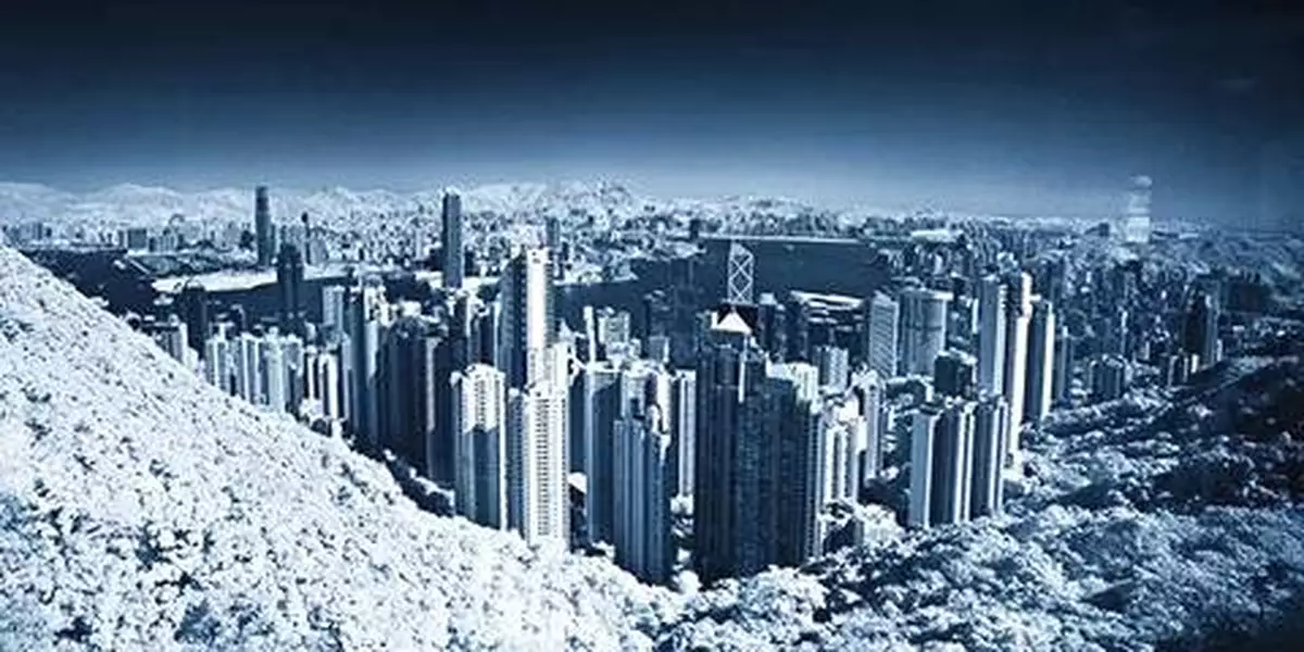 樓巿陷信心危機 最差跌五成