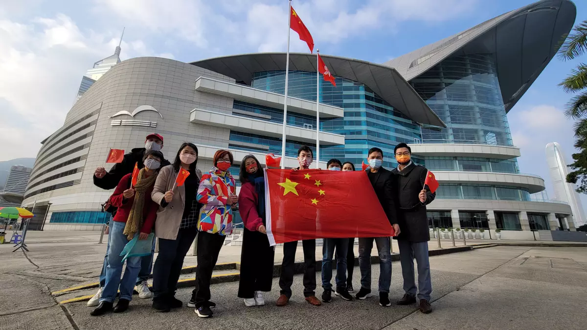 多位愛國網紅舉辦2022 KOL 元旦升旗活動 祝福祖國富強 人民生活美好