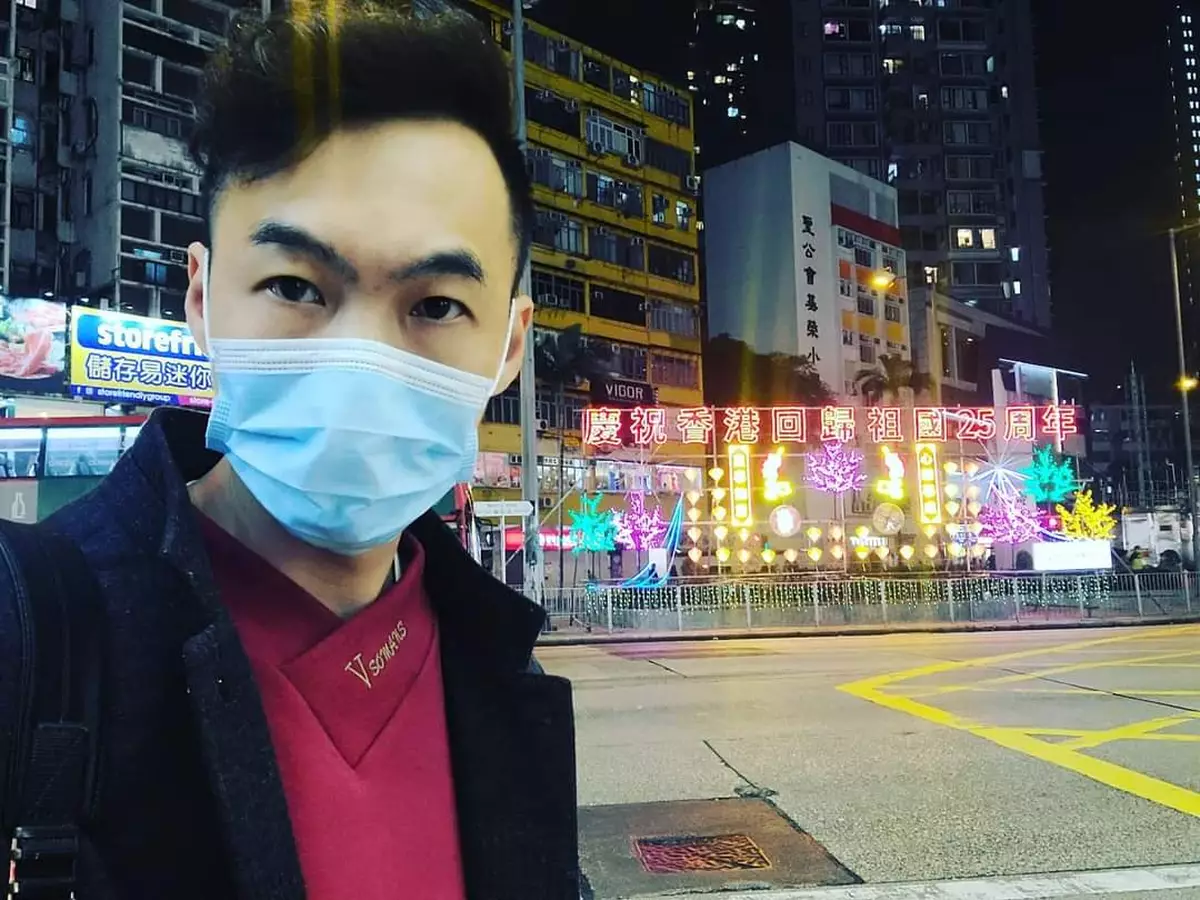 砥礪奮進廿五載 攜手打贏疫戰 讓香港再上新征程