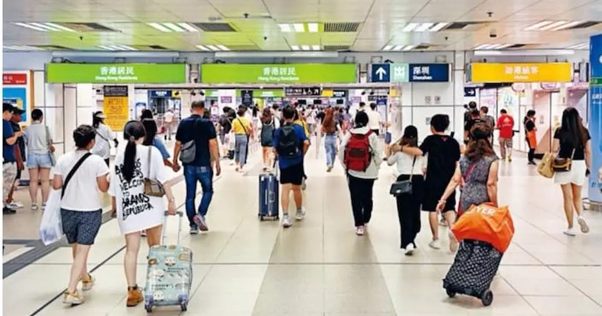 李家超籲企業要更努力改革 適應北上消費等市場變化