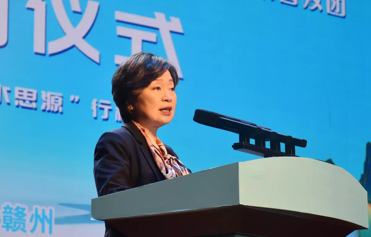 許鴻鵠：【高中公民科內地考察成煽動者的抹黑目標】