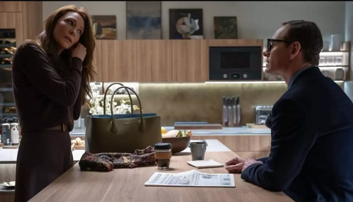 傳奇女王不再傳奇：「黑袋行動」