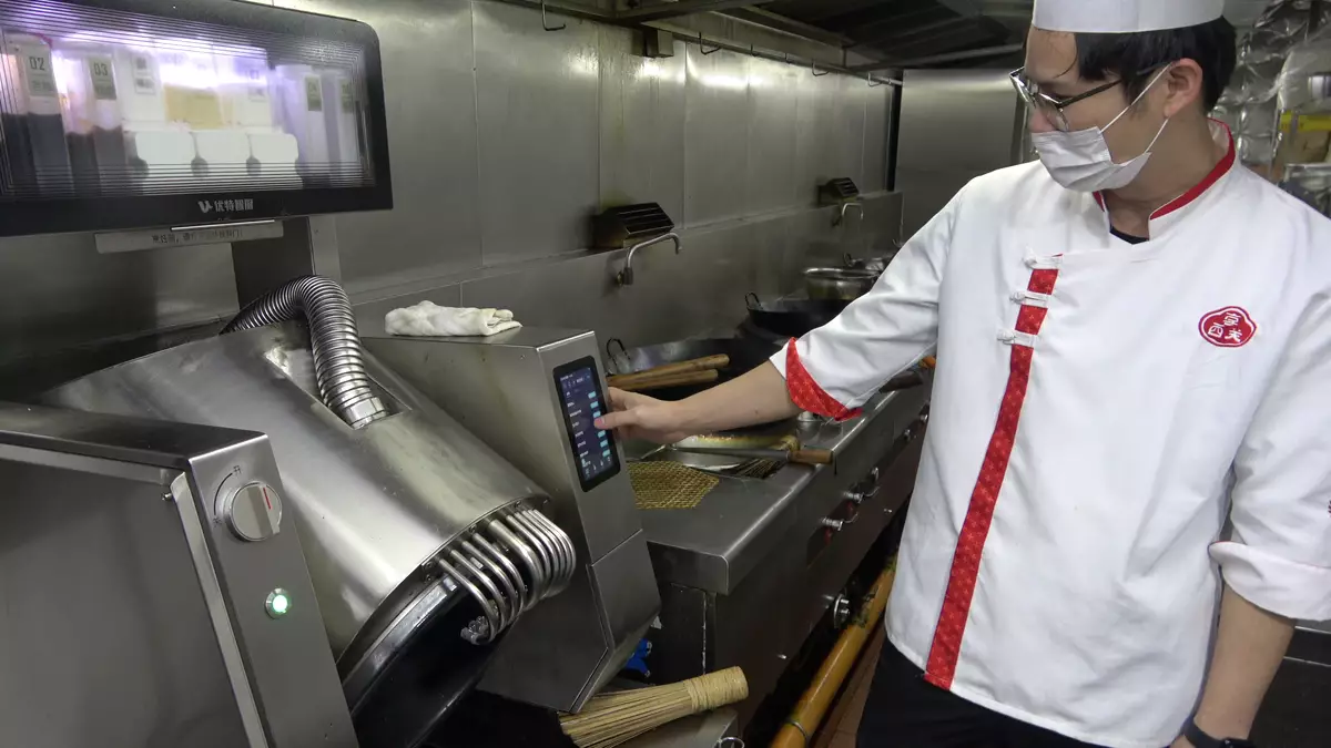 AI炒菜機械人：引領香港餐飲業轉型
