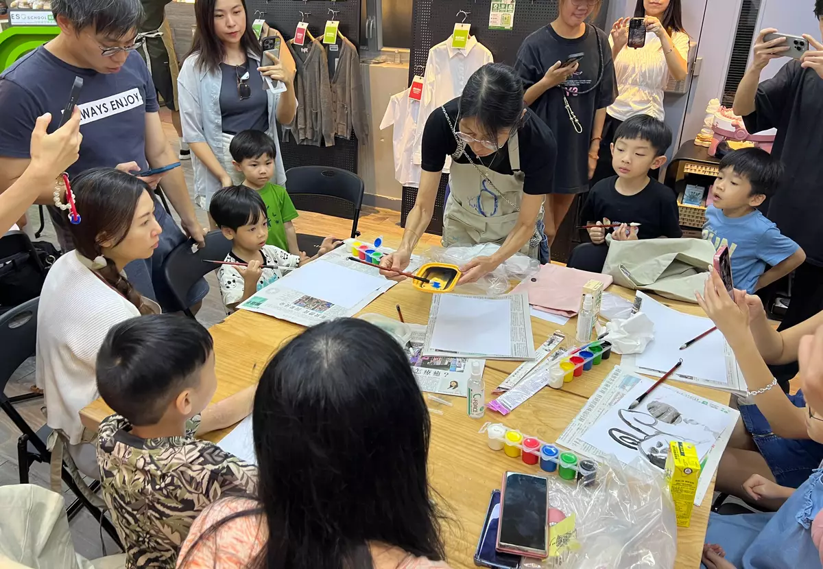 在孩子心中，種下一顆綠色的種子 「ECO Art Jam！親子玩轉綠時尚」工作坊