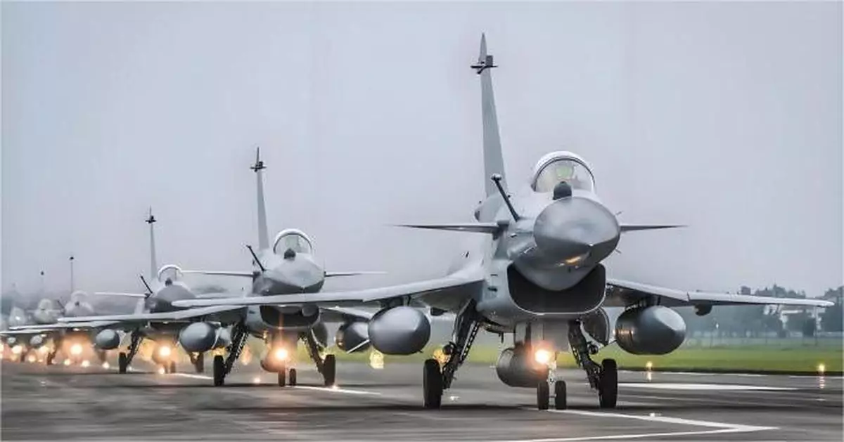 昔日明星今日誘餌　殲-10C遭「降格使用」　中國空軍換代速度嚇壞全世界