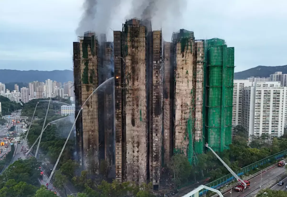 許鴻鵠：挾持主流民意的春秋大夢——駁宏福苑「原址重建」謬論