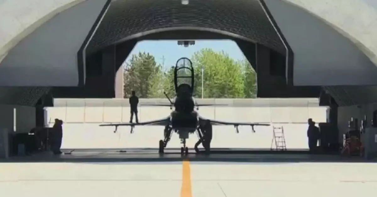 伊朗空軍精準被炸：看中國空軍如何構築防護網絡，打造抵禦美軍鑽地彈的立體「金鐘罩」