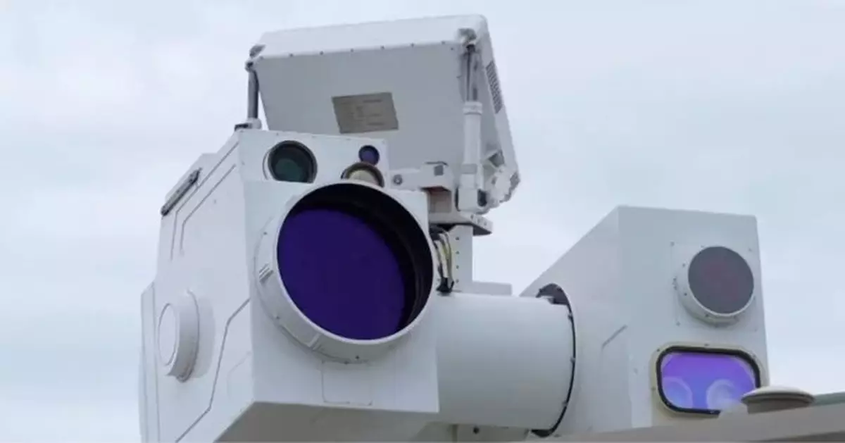 邊走邊打、光速毀傷 揭秘中國反無人機激光武器戰力