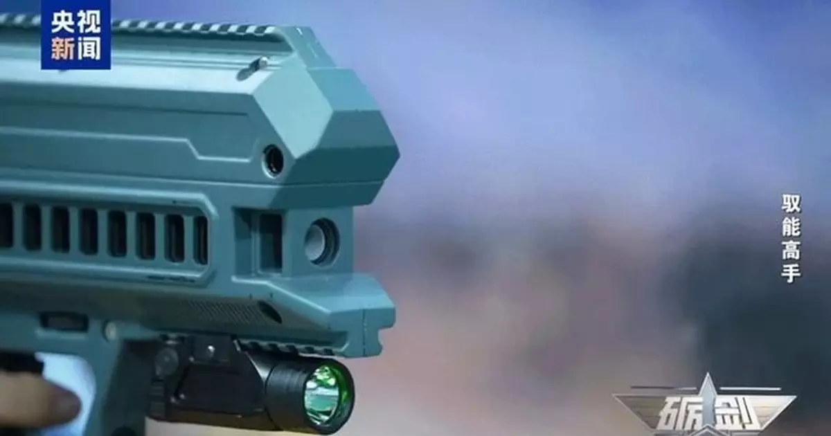 中國新一代神秘武器曝光 無火藥無彈殼卻可打穿木板