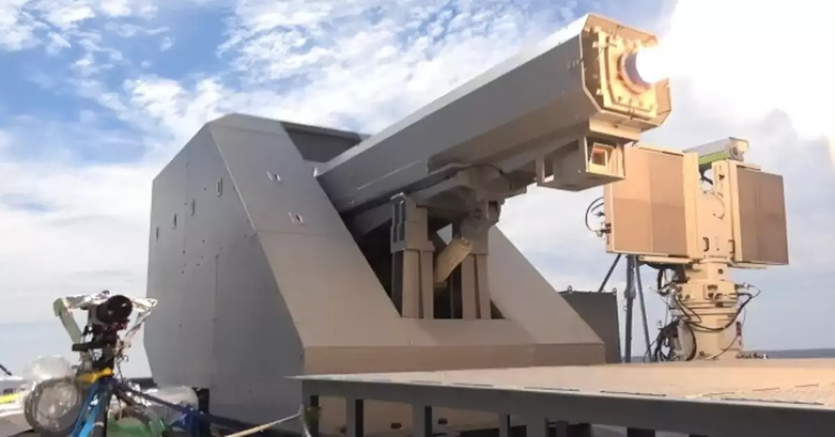 美日追趕不及？國產新型陸基電磁炮樣車首度曝光 上百公里射程精準鎖定高超聲速目標