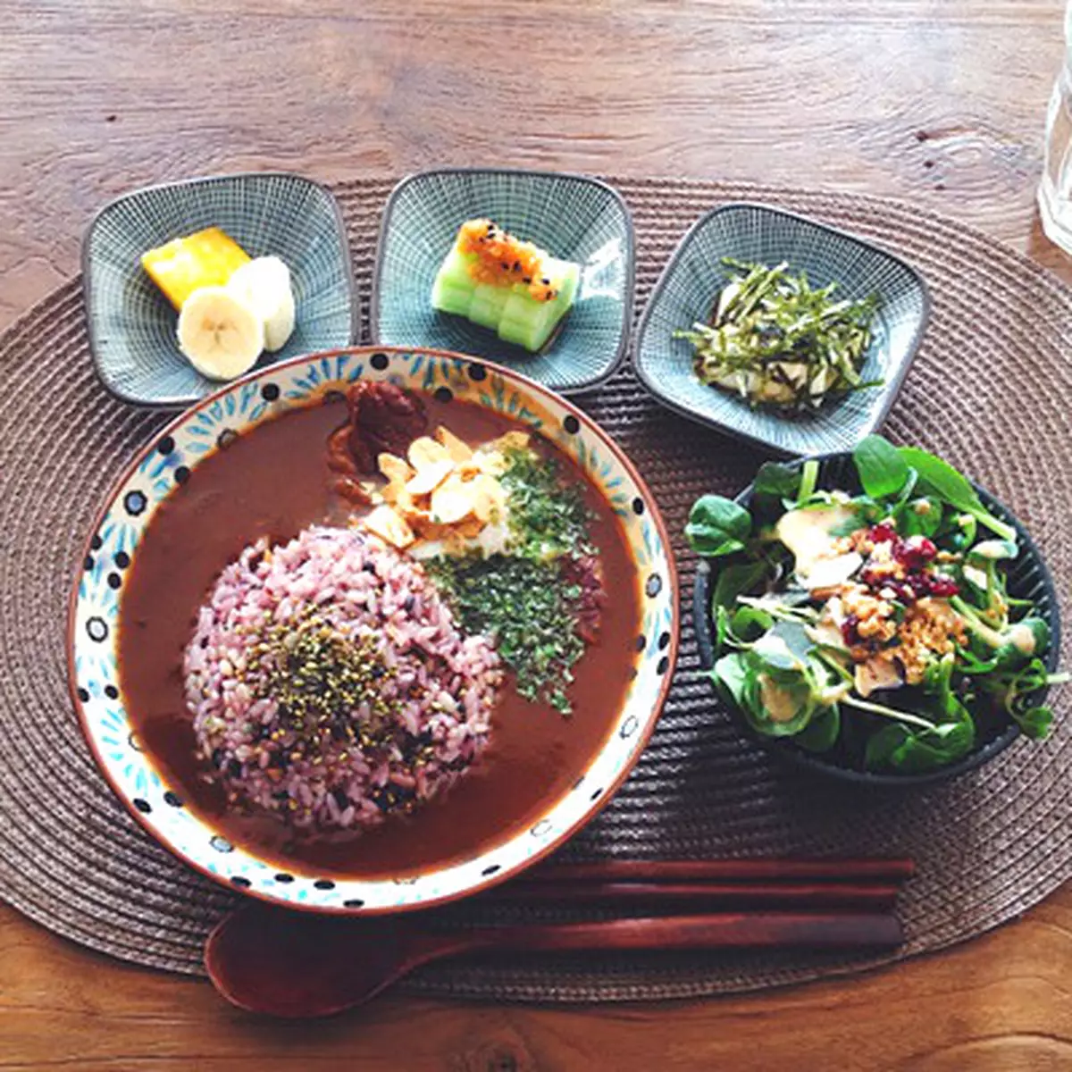 首爾白天裡的「深夜食堂」