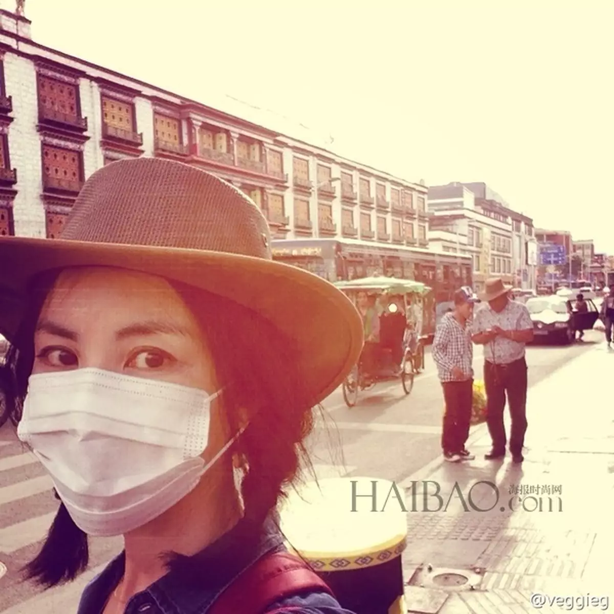 刪掉修圖軟件 跟王菲學自拍