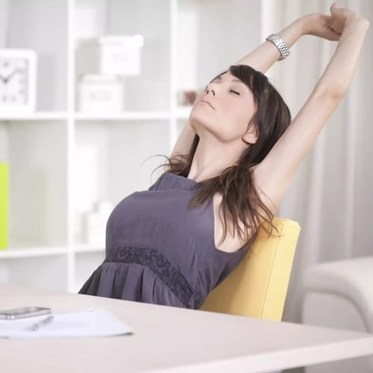 70秒x3 伸懶腰減肥法