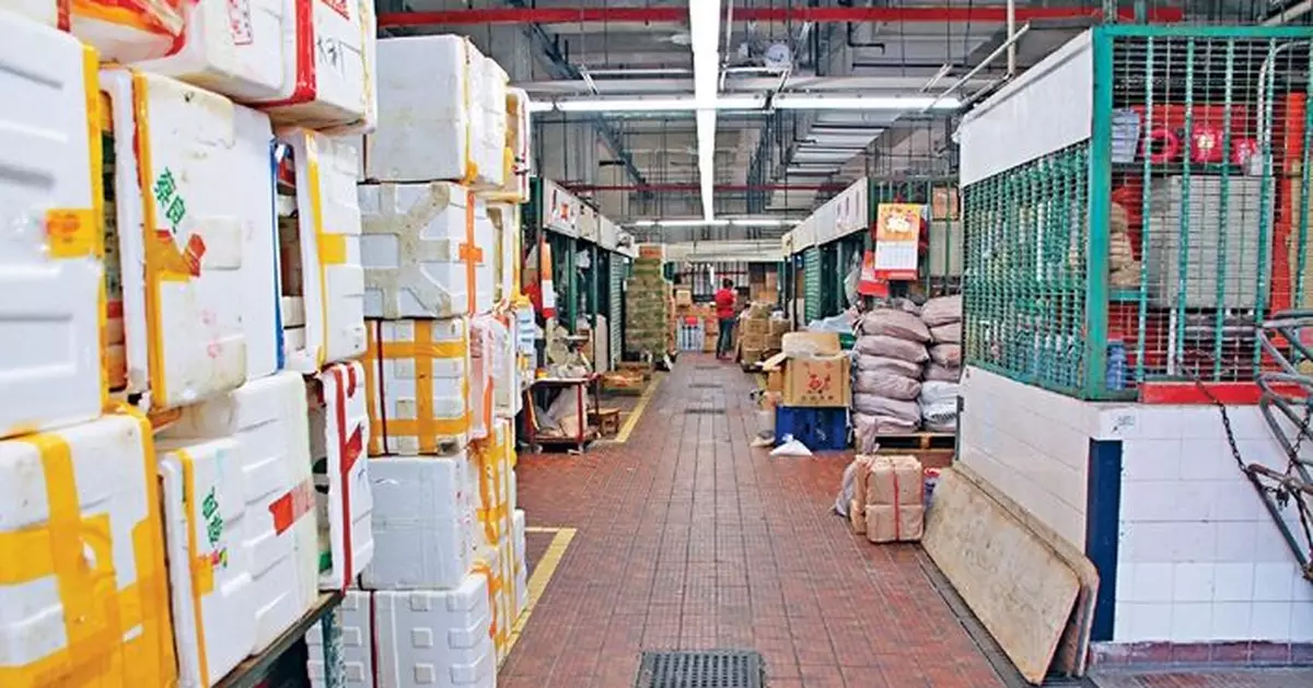「檔霸」一人承租23鋪 食環署街市變大貨倉