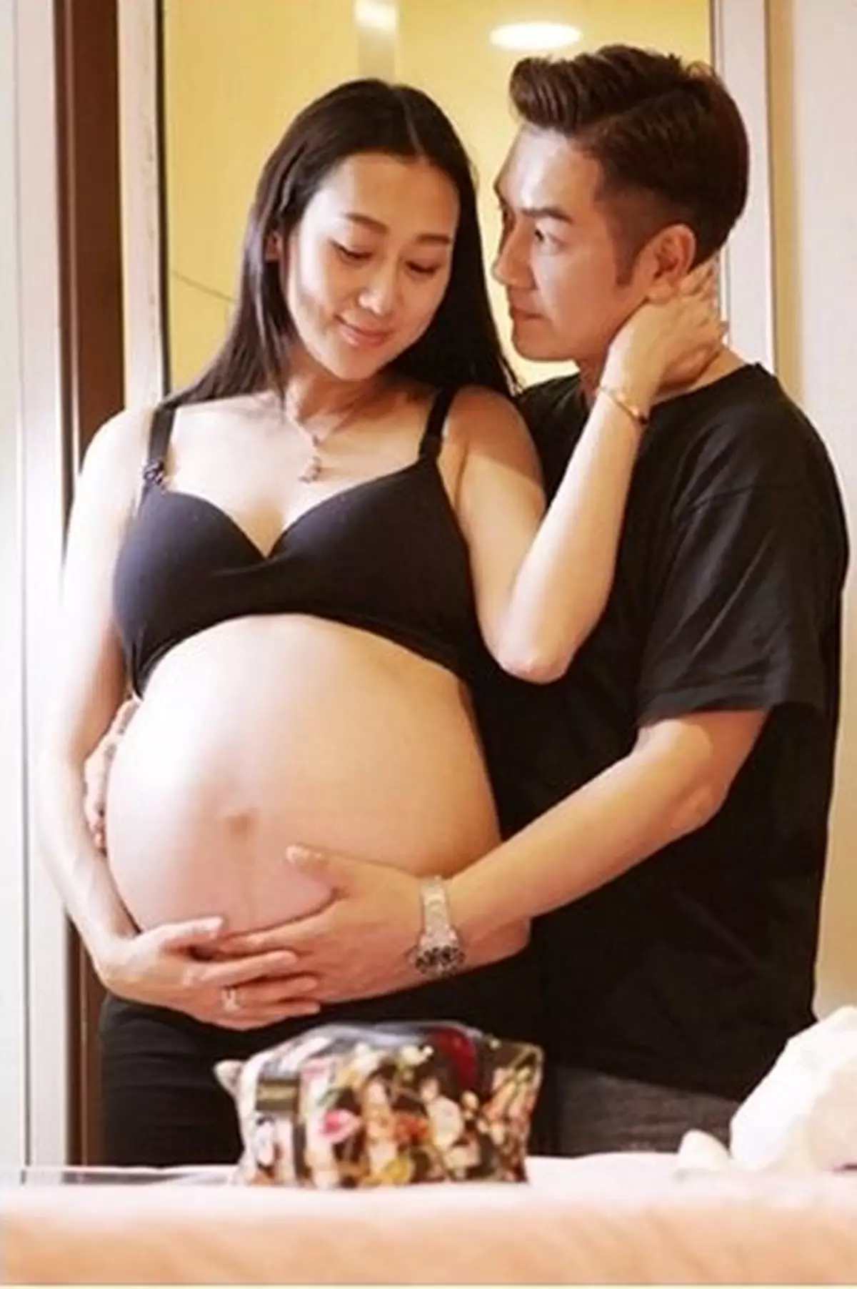 陳浩民為孕妻剃毛照引熱話