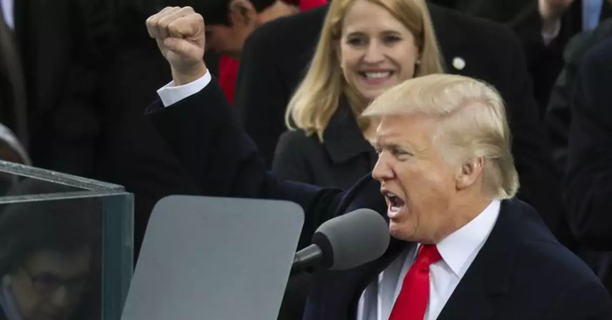 特朗普就職演說全文：美國優先，軍人和上帝會保護我們！